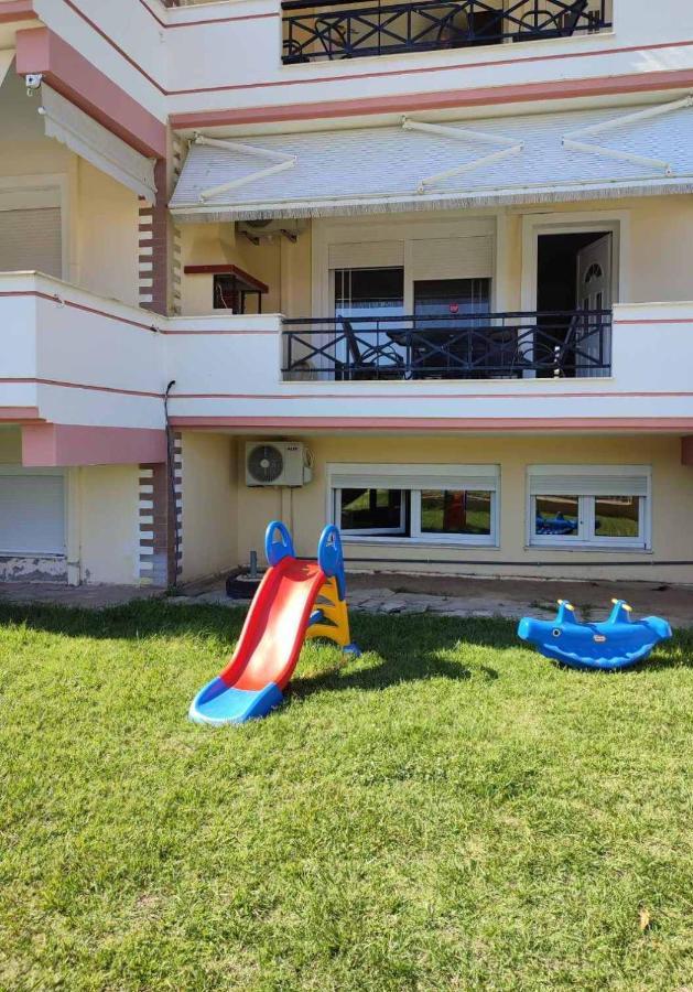 Ferienwohnung The Twelve In Iraklitsa Nea Iraklitsa Exterior foto