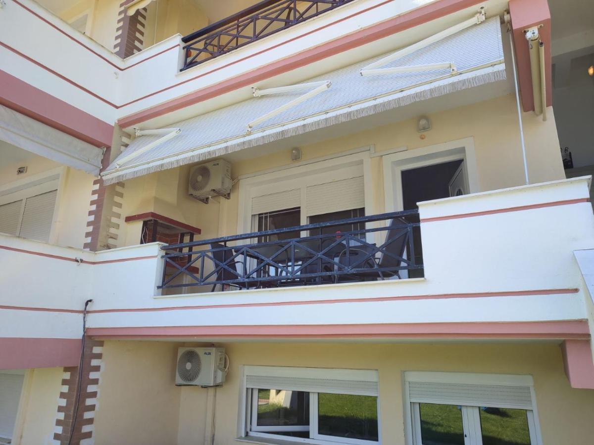 Ferienwohnung The Twelve In Iraklitsa Nea Iraklitsa Exterior foto